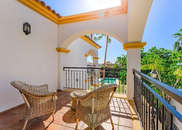 Вілла Juliet Адехе