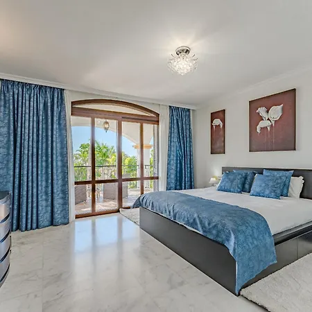 Juliet Villa Costa Adeje (Tenerife)