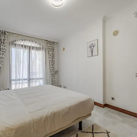 Juliet Costa Adeje (Tenerife)